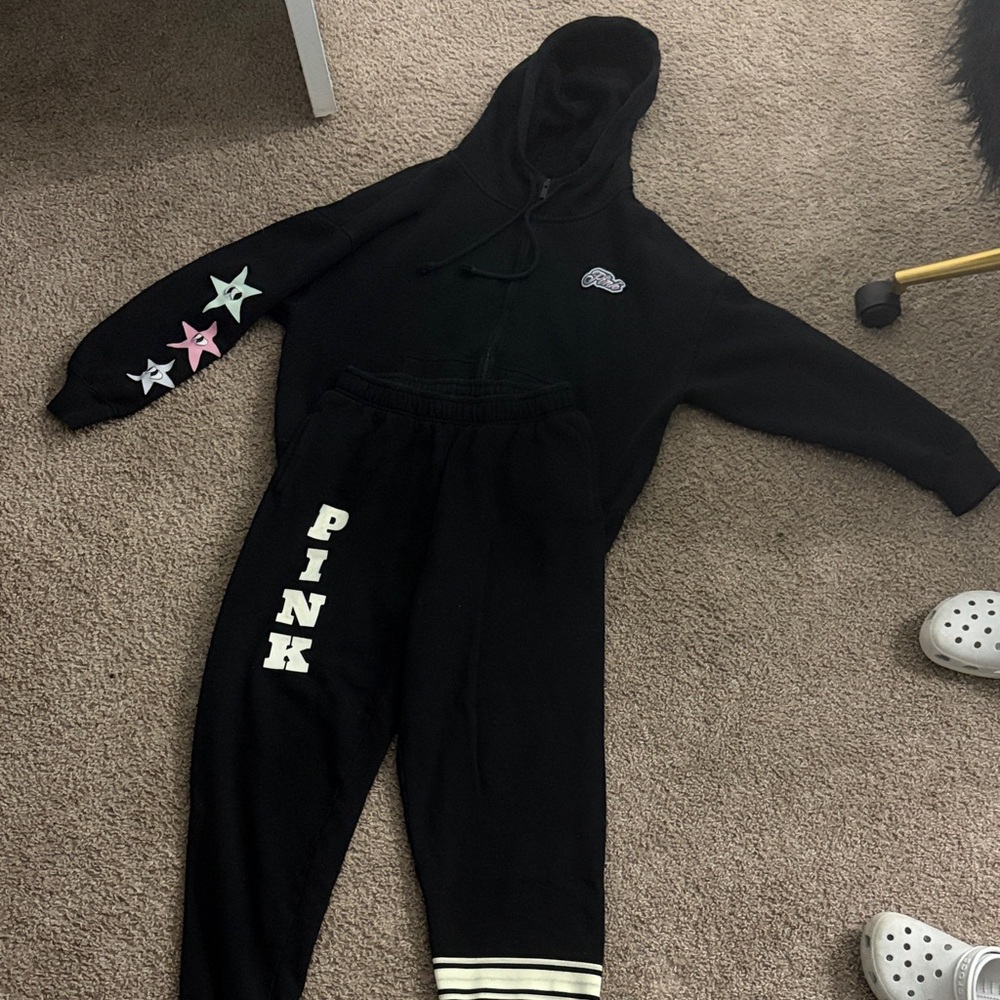 Victoria's Secret PINK Black Star Graphic Hoodie & Sweatpants Set